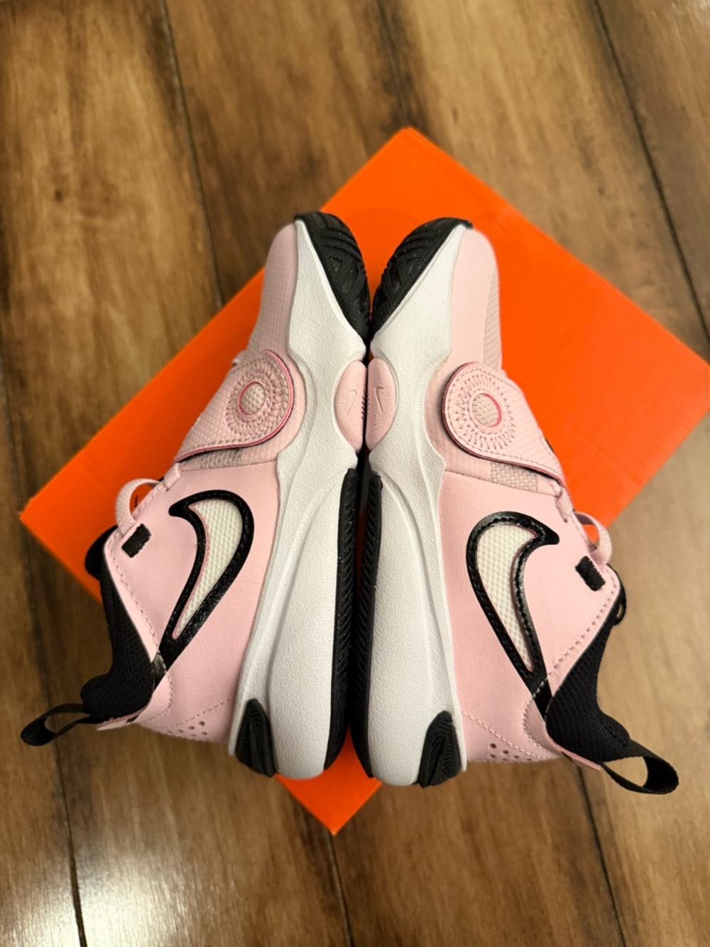 NWT Nike Light Pink Team Hustle D11 Athletic Shoes